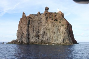  Stromboliccio, der kleine (aber alte) Bruder des Stromboli